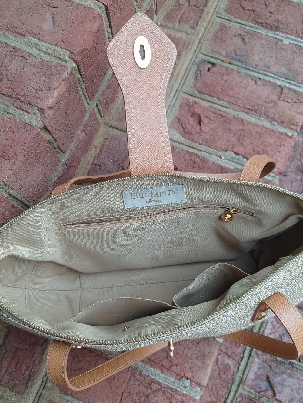 Eric Javitz Squishee Straw Tote with Tan Leather Trim - Picture 3 of 5